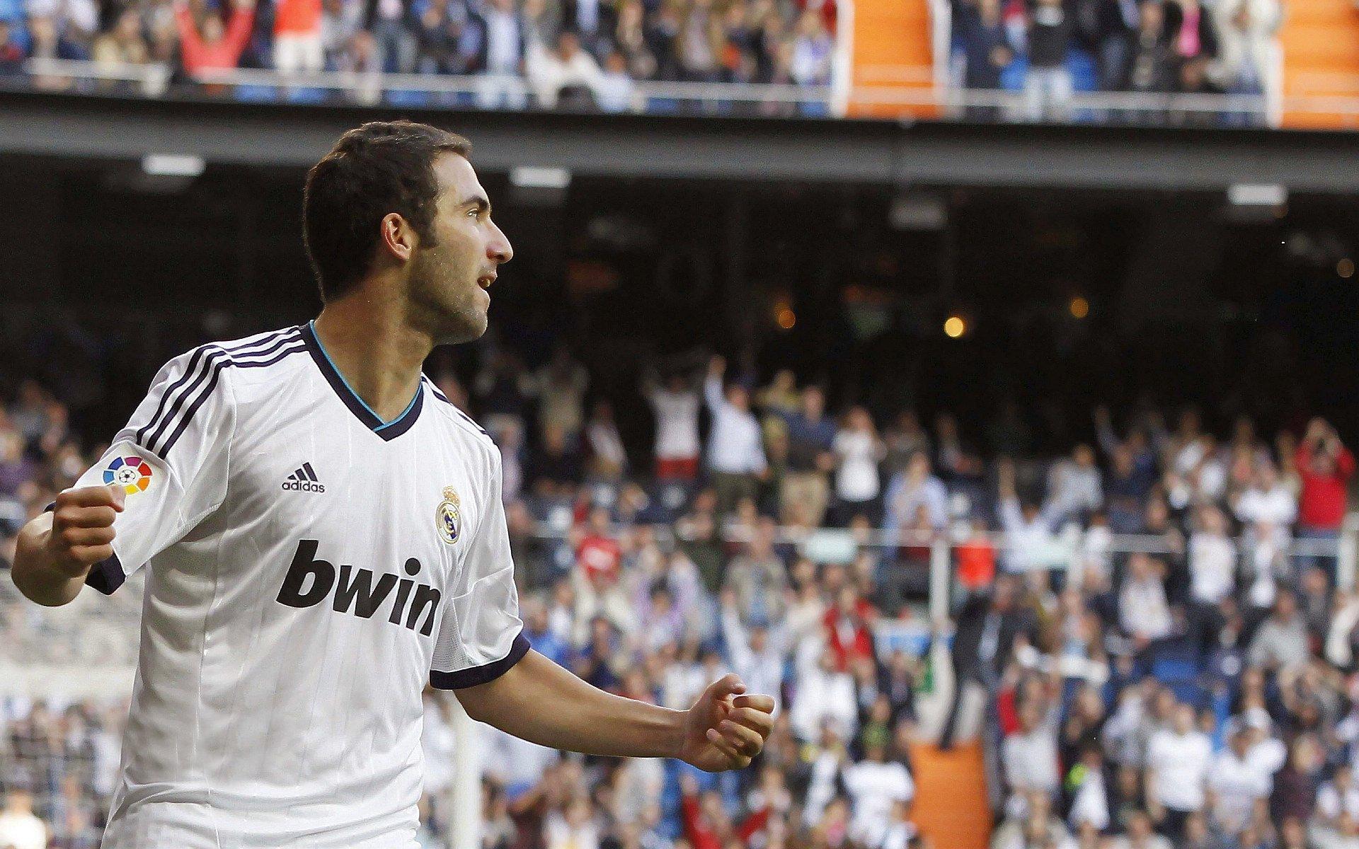 球迷文化点燃赛场激情,从看台到社区的精神纽带